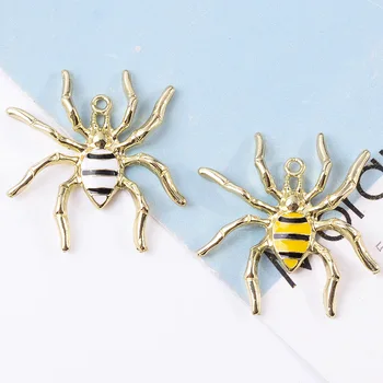 30 szt. Nowy gatunek Emalia Czarny i biały olej ogromny pająk owad broszka wisiorek pokrowiec na telefon komórkowy materiał dekoracyjny